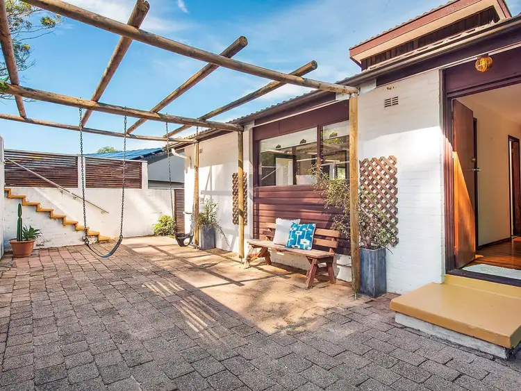 10 Bundanoon Place, Hornsby Heights NSW 2077