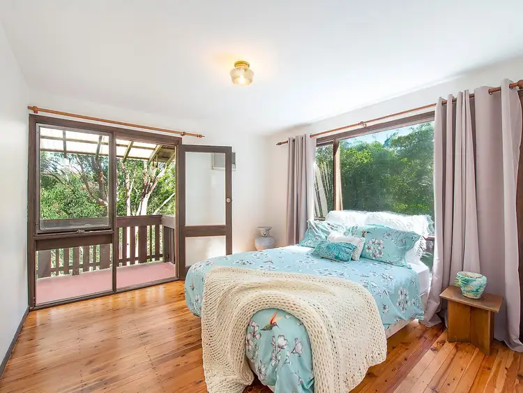 Fifth view of Homely house listing, 10 Bundanoon Place, Hornsby Heights NSW 2077