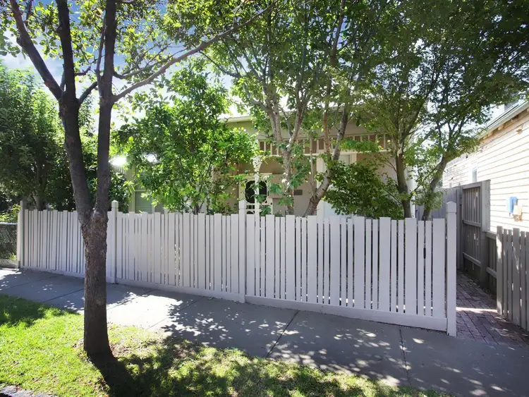 107 Chirnside Street, Kingsville VIC 3012