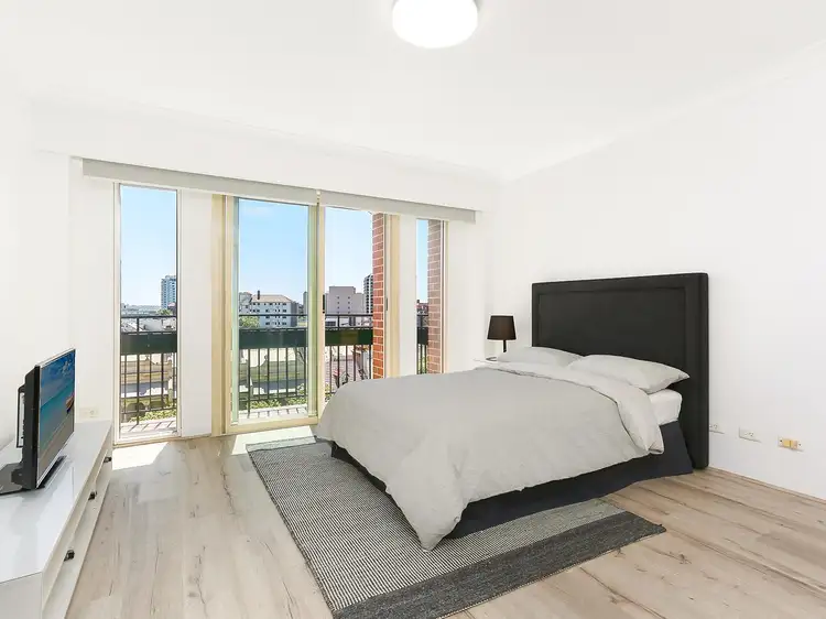 605/33 Bayswater Road