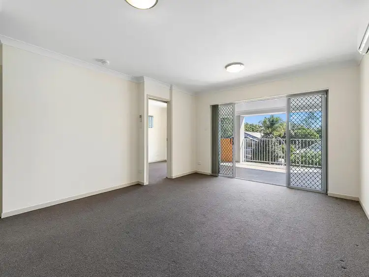 Third view of Homely apartment listing, 4/9 Victor Street, Holland Park West QLD 4121