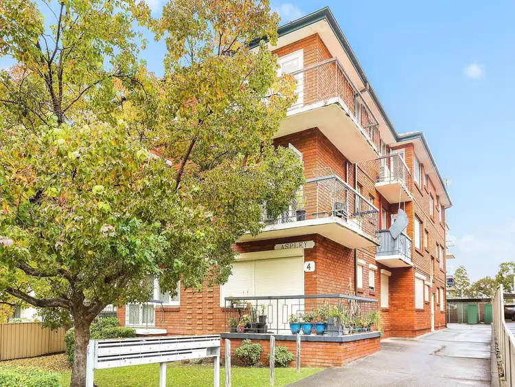 9/4-6 Calliope Street