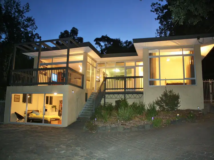 19 Grandview Avenue