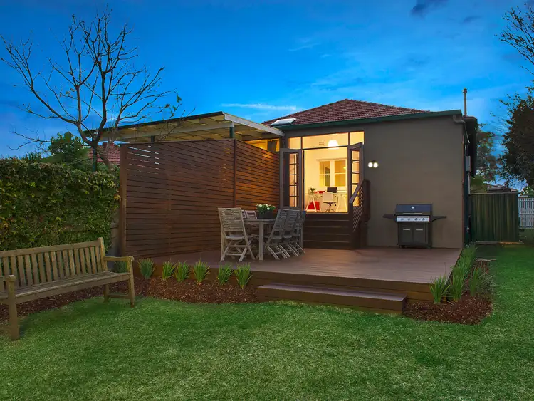 6 Myalora Street, Russell Lea NSW 2046