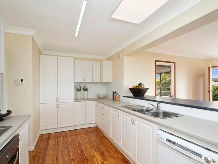 Second view of Homely house listing, 5 Durrow Avenue, Killarney Heights NSW 2087