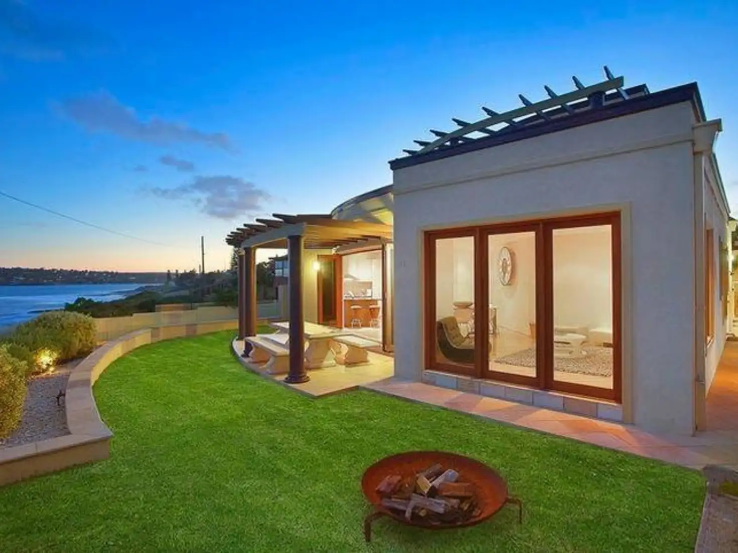 Main view of Homely townhouse listing, 1/81 The Esplanade, Cronulla NSW 2230