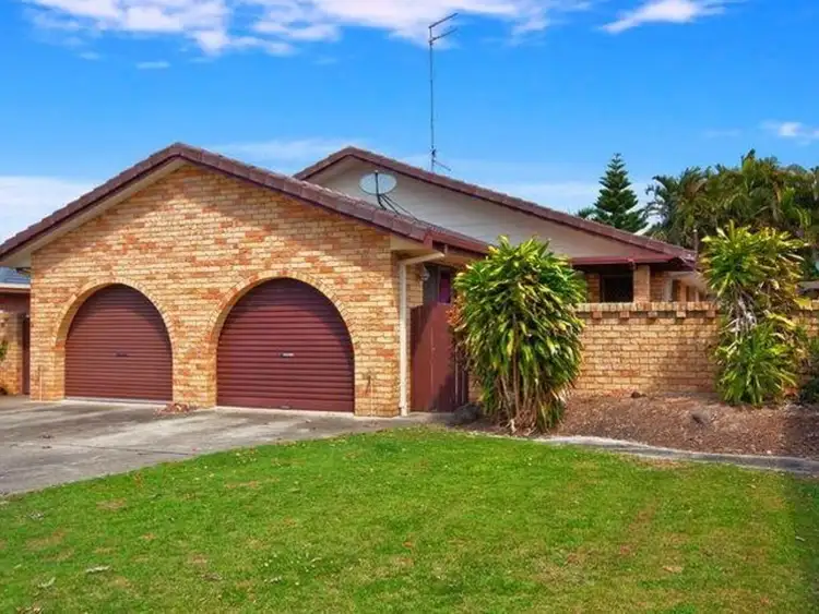 2/24 Bambaroo Crescent, Tweed Heads NSW 2485