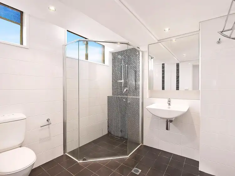 Fourth view of Homely apartment listing, 20/22 Marine Parade, Kirra QLD 4225