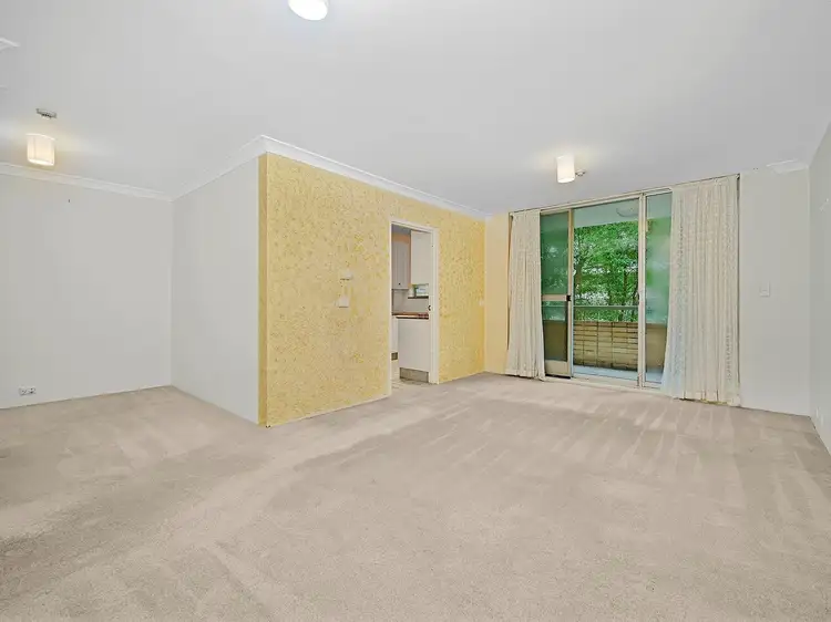 8/5 Broughton Road