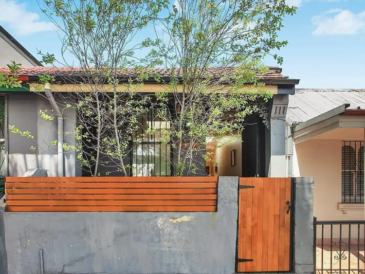 26 Henderson Road, Alexandria NSW 2015