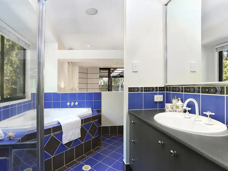 Sixth view of Homely house listing, 4 Lockwood Crescent, Manly West QLD 4179