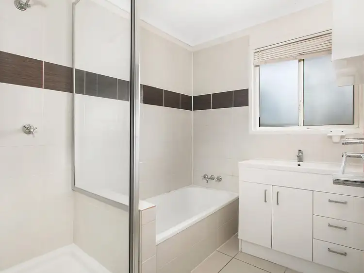 Fourth view of Homely house listing, 2 Huxley Court, Loganholme QLD 4129