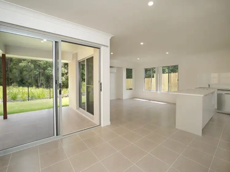 61 Kingfisher Drive
