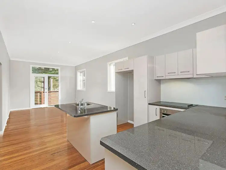 8 Overhill Road, Primbee NSW 2502