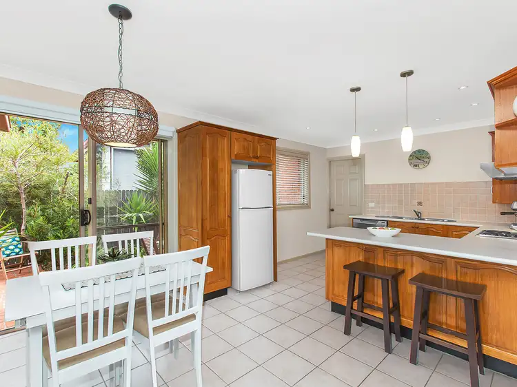 3/386 Lawrence Hargrave Drive, Thirroul NSW 2515