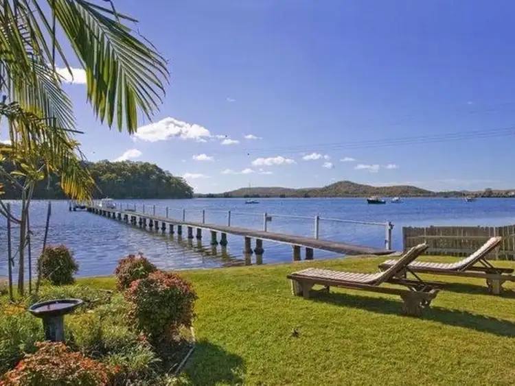 3 Taylor Street, Woy Woy Bay NSW 2256