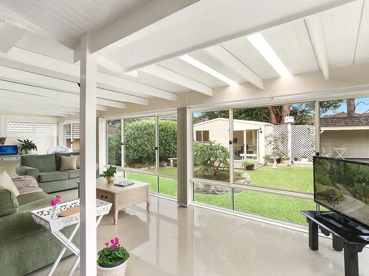 7 Allinga Drive, Oak Flats NSW 2529