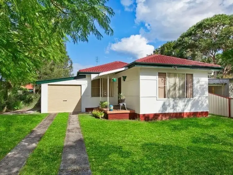 98 Gallipoli Avenue, Umina Beach NSW 2257