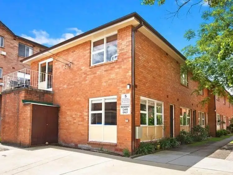 1/166 Croydon Avenue, Croydon Park NSW 2133