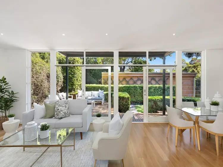 27 Glover Street