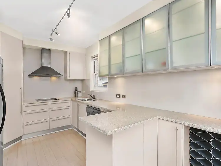 Third view of Homely apartment listing, 3/10 Ocean Street, Clovelly NSW 2031