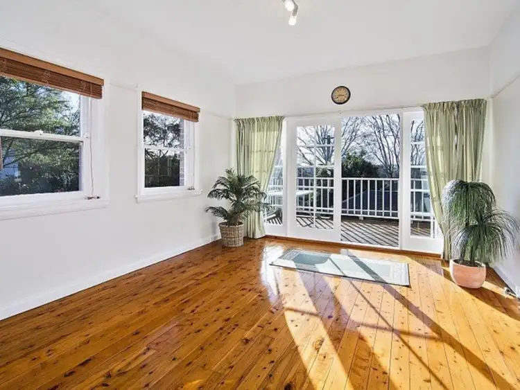 1/10 Illiliwa Street