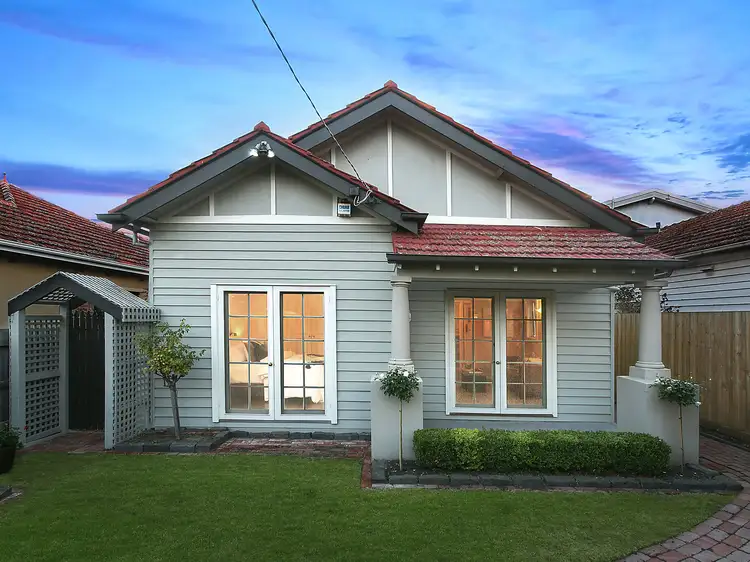 77 Nicholson Street, Mckinnon VIC 3204