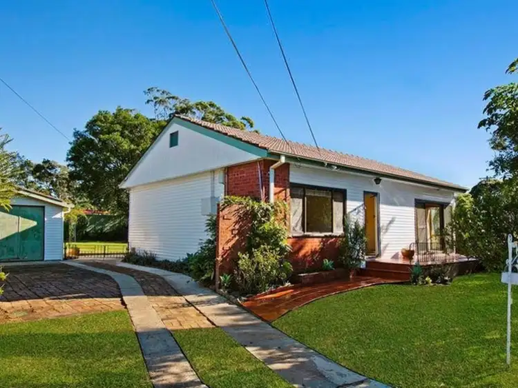 4 Coolabah Crescent, Forestville NSW 2087
