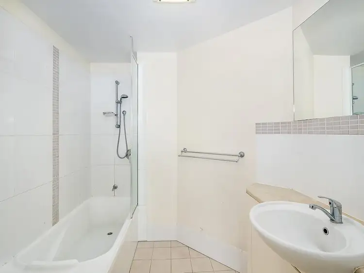 Fifth view of Homely apartment listing, 18/210 Grafton Street, Cairns North QLD 4870