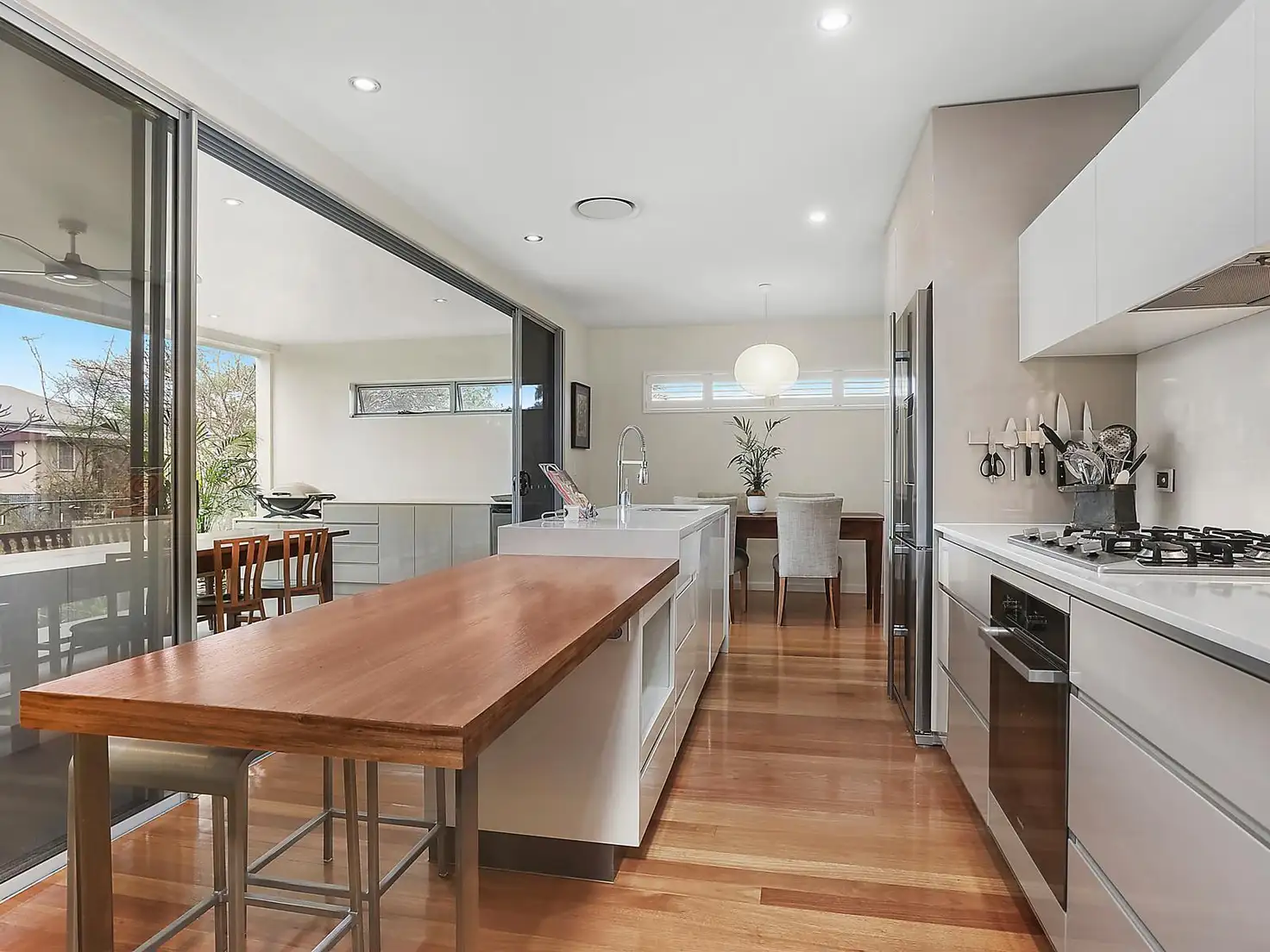 Main view of Homely villa listing, 33 Grosvenor Street, Balmoral QLD 4171