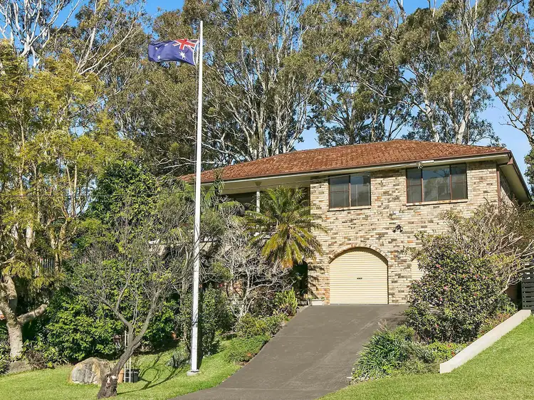 Second view of Homely house listing, 33 Jacaranda Avenue, Figtree NSW 2525