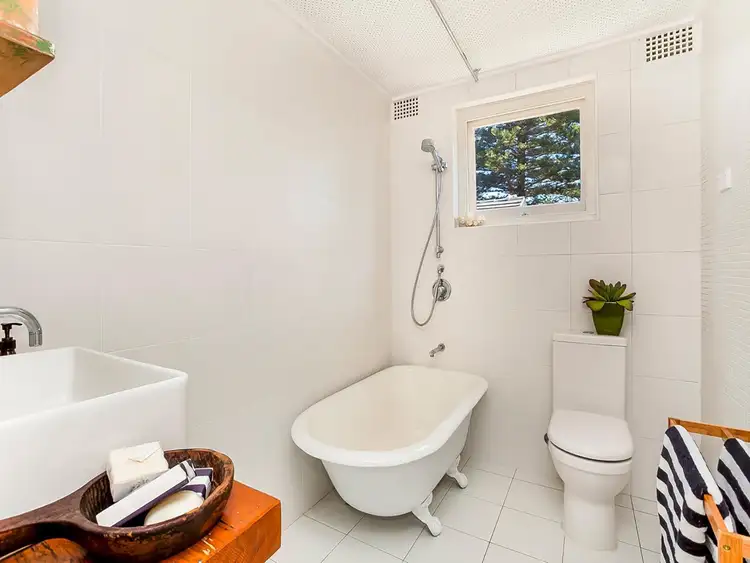 Fifth view of Homely apartment listing, 3/13 Surfview Road, Mona Vale NSW 2103