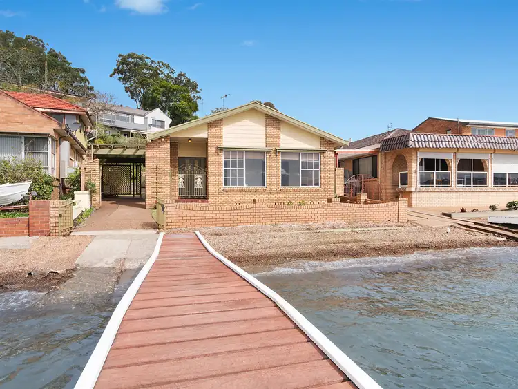 Second view of Homely house listing, 5 Paroo Avenue, Eleebana NSW 2282