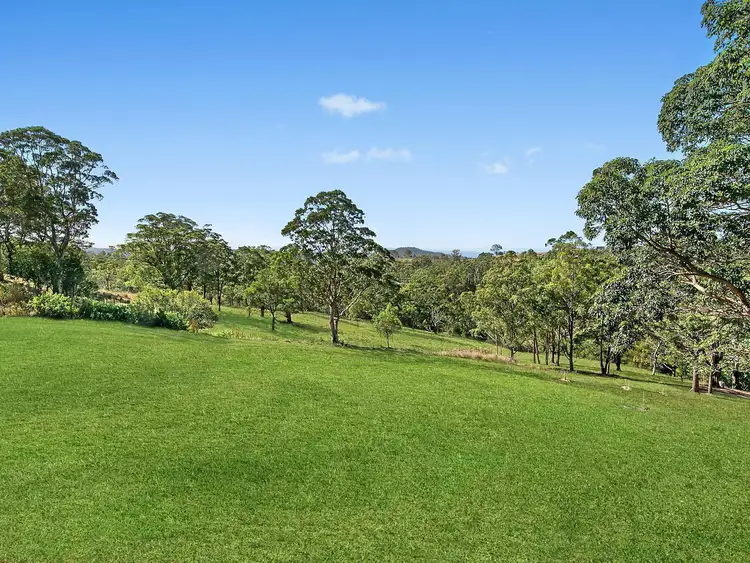 33 Zuccoli Drive, Blue Mountain Heights QLD 4350