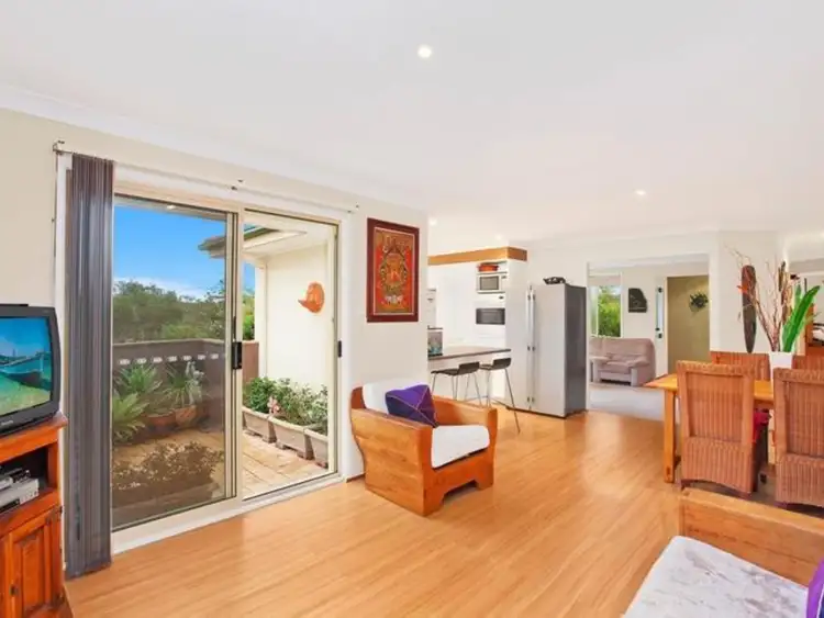 18 Robinson Close, Hornsby Heights NSW 2077