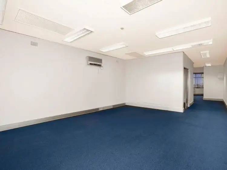 Second view of Homely studio listing, 4/306 Crown Street, Wollongong NSW 2500