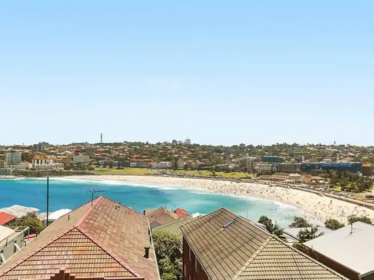 Second view of Homely apartment listing, 3/204 Hastings Parade, North Bondi NSW 2026
