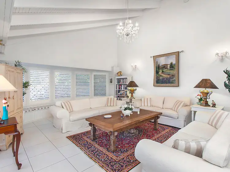 Second view of Homely house listing, 10 Scouller Place, Mermaid Waters QLD 4218