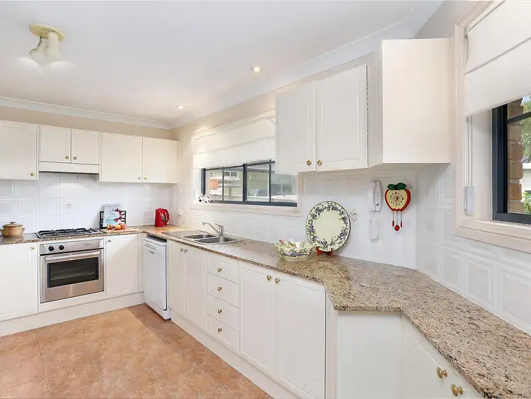 Third view of Homely villa listing, 3/3 Ryan Street, Balgownie NSW 2519