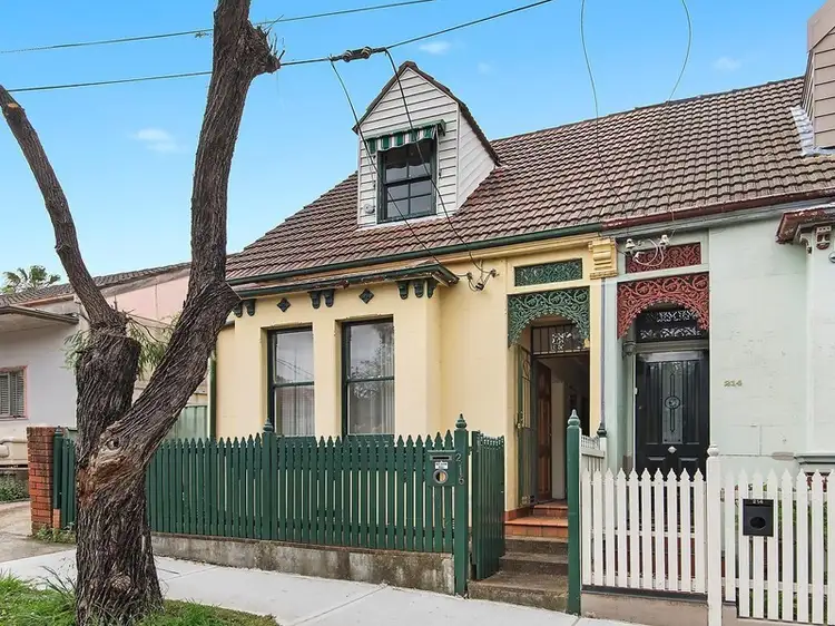 216 Corunna Road, Petersham NSW 2049