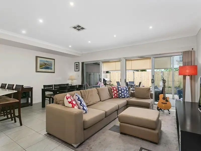 Main view of Homely townhouse listing, 1/51 Oxford Street, Hamilton QLD 4007