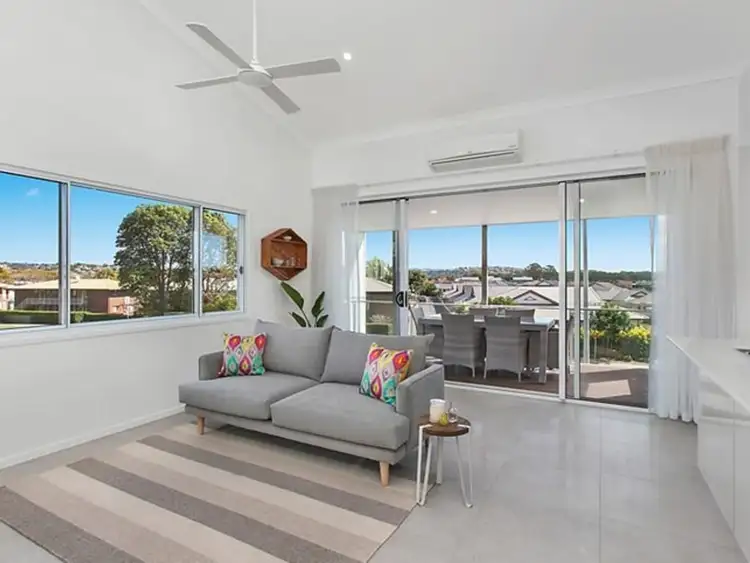 Main view of Homely townhouse listing, 25/1a Pioneer Parade, Banora Point NSW 2486