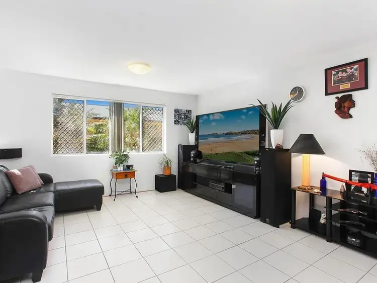 Main view of Homely apartment listing, 4/54 Sarawak Avenue, Palm Beach QLD 4221