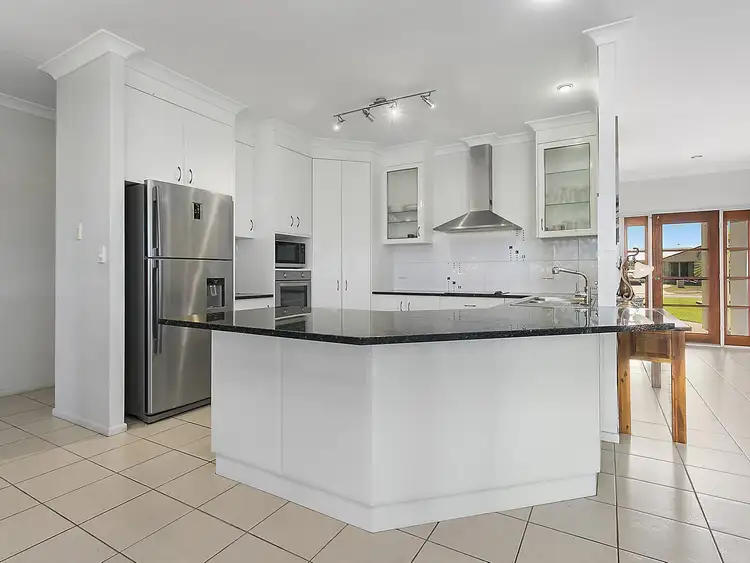 Third view of Homely house listing, 7 Sorrento Way, Zilzie QLD 4710