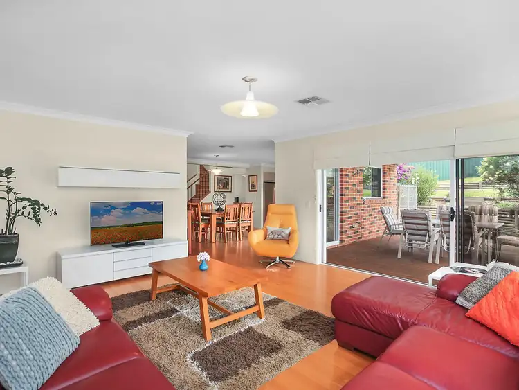 Fourth view of Homely house listing, 7 Cypress Close, Springfield NSW 2250