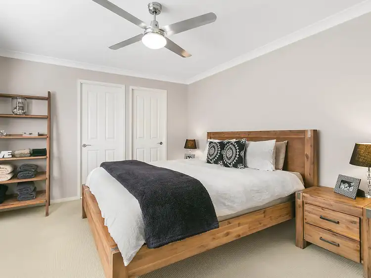 Sixth view of Homely house listing, 2 Highland Place, Forest Lake QLD 4078