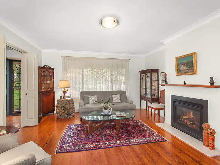 15 Bogan Avenue, Baulkham Hills NSW 2153