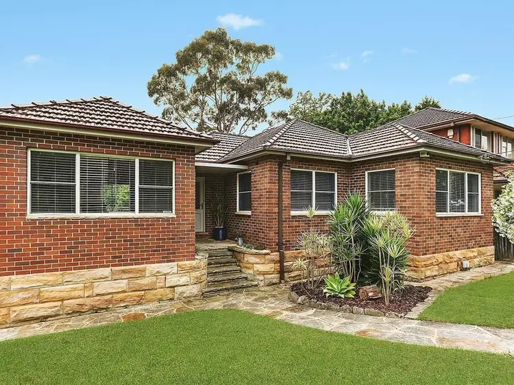 8 Glendower Avenue, Eastwood NSW 2122