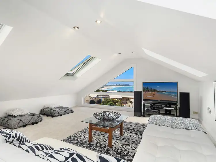 Fourth view of Homely house listing, 4 Seacliff Place, Caves Beach NSW 2281