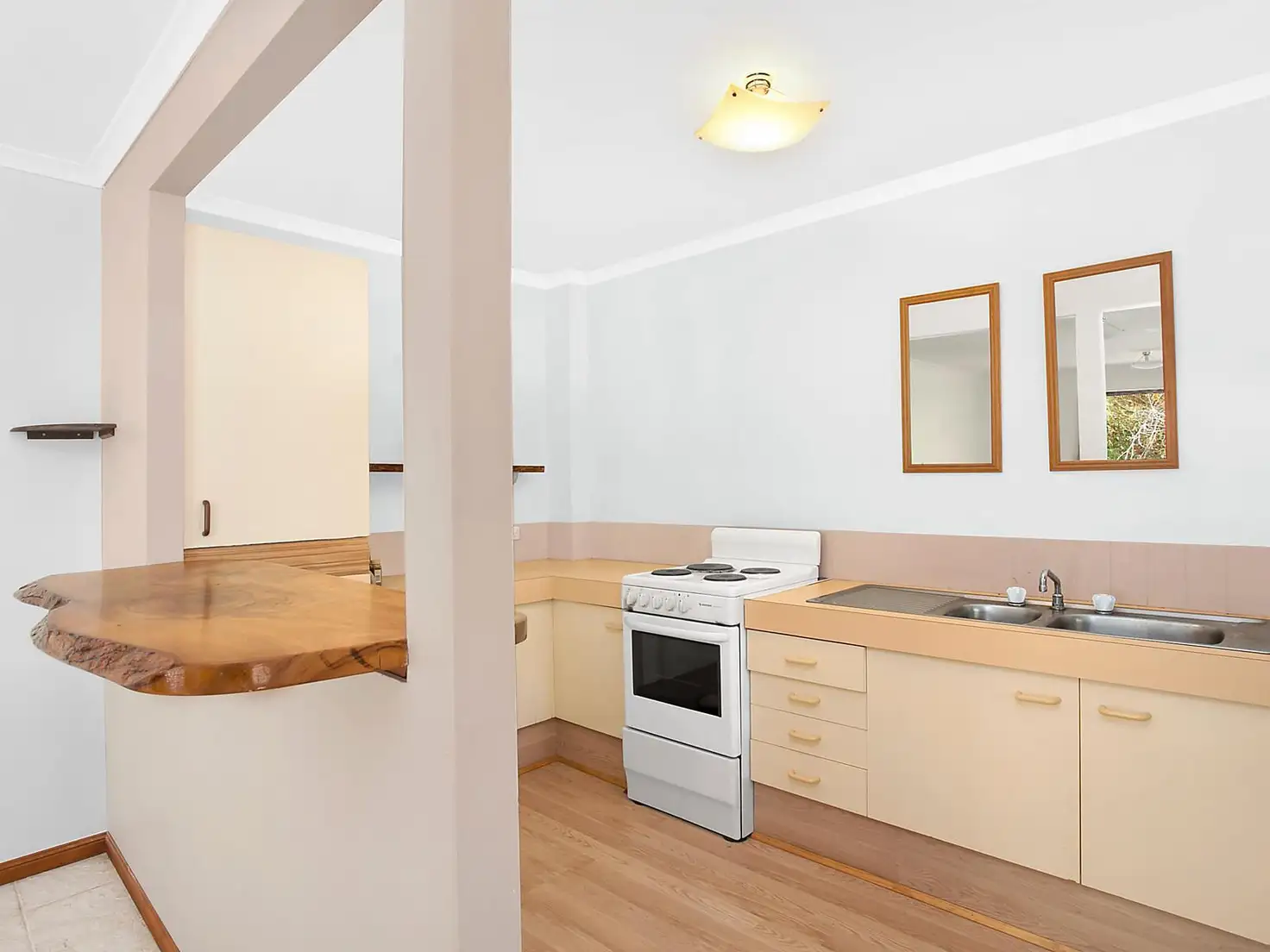 Main view of Homely unit listing, 2/11 Daisy Street, Elanora QLD 4221